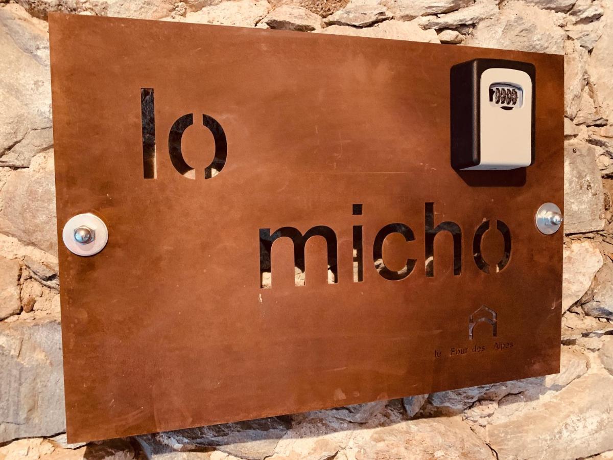 Lo Micho - Le Four Des Alpes Apartment Rhemes-Saint-Georges Bagian luar foto